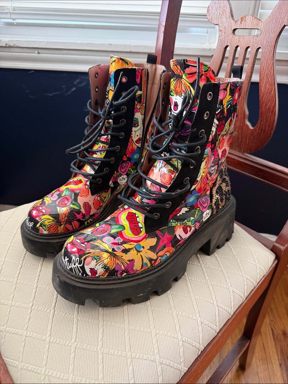 Betsey Johnson Black Pink Red Multi Floral Graphic Lace-Up Combat Boots